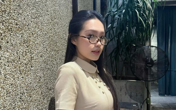 Doãn Hải My được khen 'đẹp hơn gái 19' sau khi sinh con