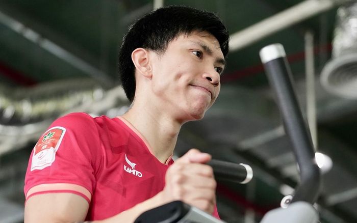 Đoàn Văn Hậu báo tin vui lớn