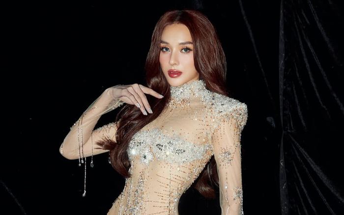 Chiếc váy của Á hậu Hồng Hạnh bị chê phản cảm ở Miss Grand Vietnam 2024