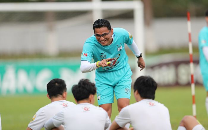 CLB HAGL thông báo tin vui trước ngày tái ngộ Kiatisuk