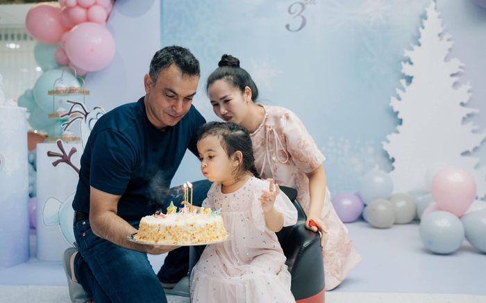 Võ Hạ Trâm lo lắng một điều ở con gái lai Ấn