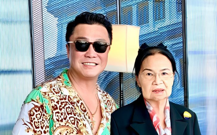 Quá khứ đi bán bút bi của mẹ ruột Lý Hùng, U80 làm điểm tựa của 6 người con sau khi chồng qua đời