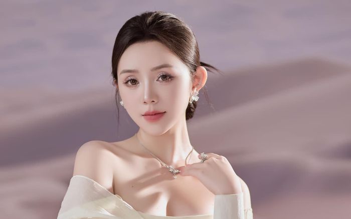 Hành trình trưởng thành của Quỳnh Kool trên màn ảnh: Từ gái quê lột xác thành cô giáo vạn người mê