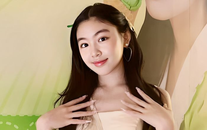 Lọ Lem - con gái Quyền Linh bất ngờ thể hiện tình cảm với một ngôi sao lớn hơn 6 tuổi