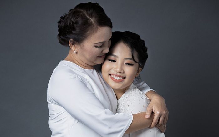 Mẹ ruột Phương Mỹ Chi bị 'ép' làm việc gì khiến nữ ca sĩ phải lên tiếng?