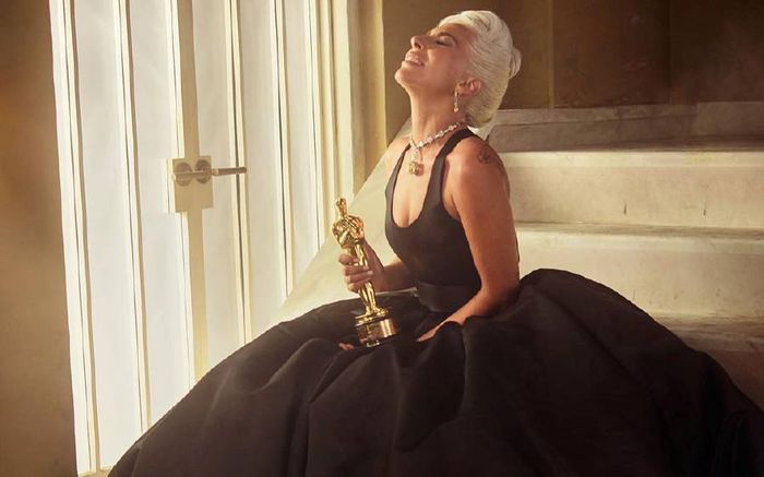 Cô gái từng bị bạn bè xem thường, nay trở thành 'báu vật' của ngành công nghiệp âm nhạc