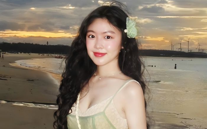 Lọ Lem cùng cảnh ngộ với con gái 'ông trùm phim xã hội đen'