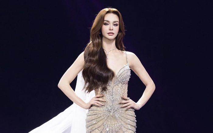 MLee gặp 'kiếp nạn' trước thềm chung kết hoa hậu