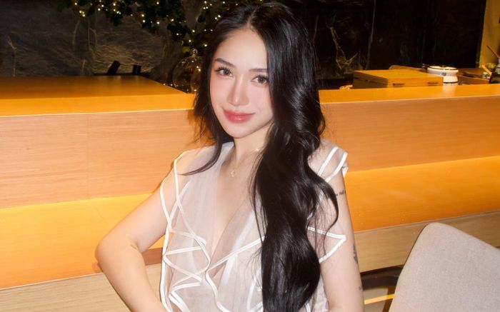 Nhan sắc con gái Minh Nhựa sau 3 lần sinh nở