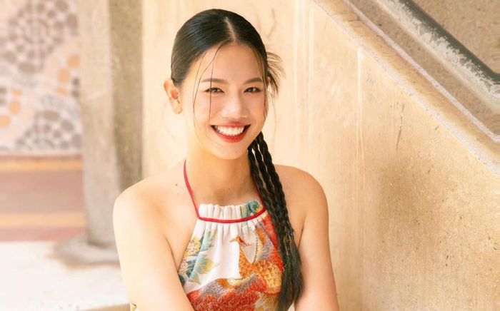 Ánh Viên khoe nhan sắc cực xinh đẹp với áo hở vai