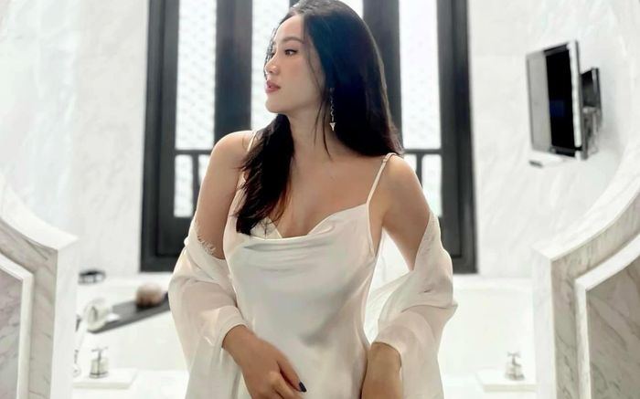 Nữ ca sĩ đình đám lên tiếng chuyện mang thai lần 2 sau 5 năm lấy chồng đại gia