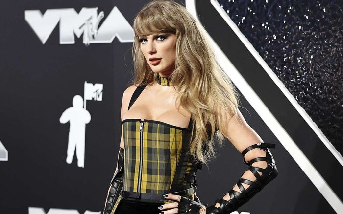 Nam ca sĩ nhận 'kết đắng' khi đăng đàn 'hạ bệ' Taylor Swift?