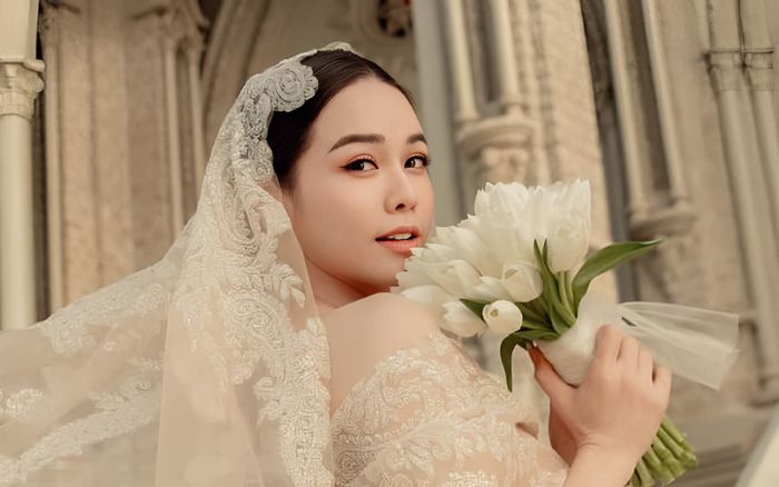 Nhật Kim Anh khoe trọn bộ ảnh cưới, chuẩn bị cho ngày chung đôi tổ chức vào tháng 10 tới