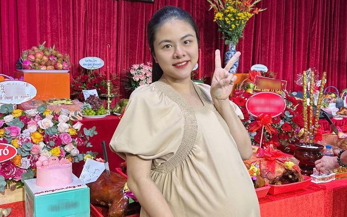 Nữ diễn viên Việt bầu lần 3, tiết lộ mất vài trăm triệu khi mang thai