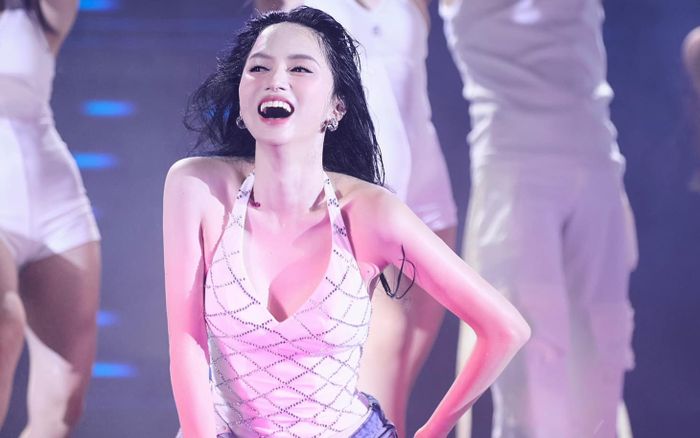 Hương Giang có bầu?