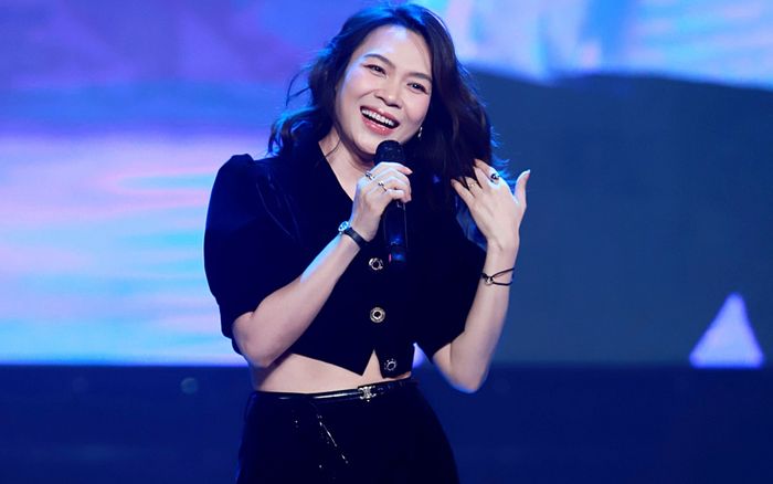 Mỹ Tâm tiếp tục gây sốt