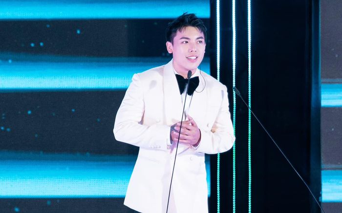 CEO một cuộc thi hoa hậu xin lỗi về phát ngôn gây tranh cãi