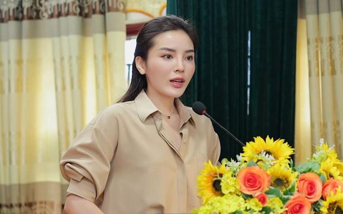 Kỳ Duyên công khai sao kê 500 triệu đồng quyên góp cho bà con vùng lũ