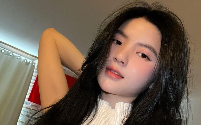 Vợ Quang Hải lên tiếng vì lý do khiến miệng sưng vù