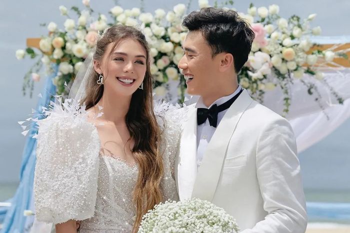 Thủ môn Bùi Tiến Dũng kết hôn vào năm nào?