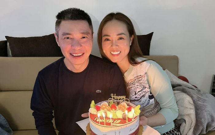 Vợ Công Lý phản hồi chuyện 'liệu có bồ ở ngoài'