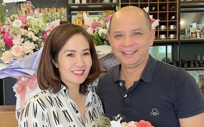 Vợ chồng nữ diễn viên Việt nhờ ăn bát phở mà cứu vãn hôn nhân, đẻ liền 4 con