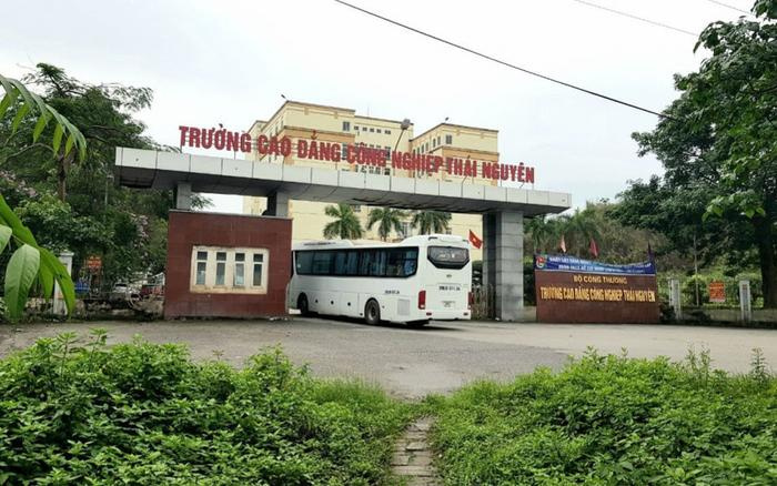 13 học sinh Thái Nguyên nhập viện chưa rõ nguyên nhân, 1 trường hợp tử vong