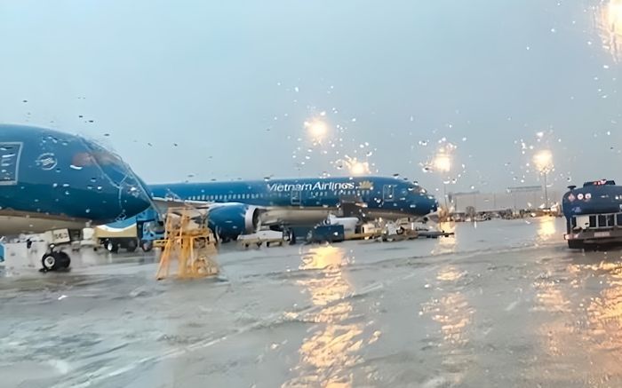 4 sân bay nào phải đóng cửa do siêu bão Yagi?