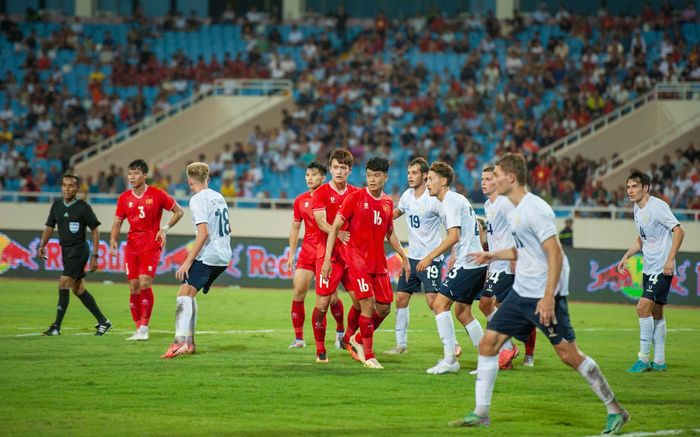 Bão Yagi khiến trận đấu giữa tuyển Nga và Thái Lan bị huỷ