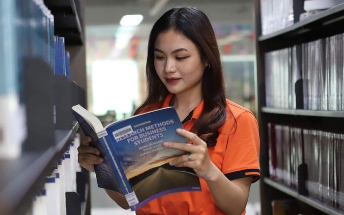 Kinh nghiệm học giỏi, nghiên cứu khoa học, hoạt động phong trào 'đỉnh' của nữ sinh xinh đẹp Trường ĐH FPT