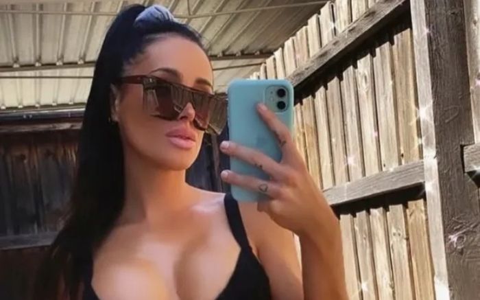 Nữ người mẫu nổi tiếng qua đời đầy thương tâm trong kỳ nghỉ tại Bali