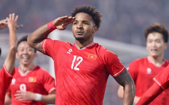 Điều may mắn nhất của Nguyễn Xuân Son