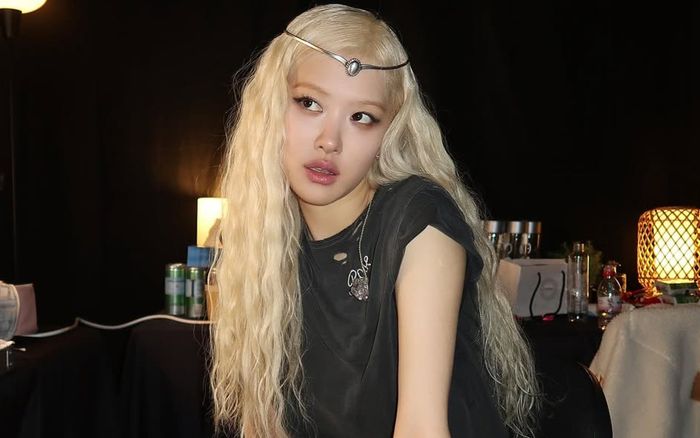 Rosé đang bất ổn