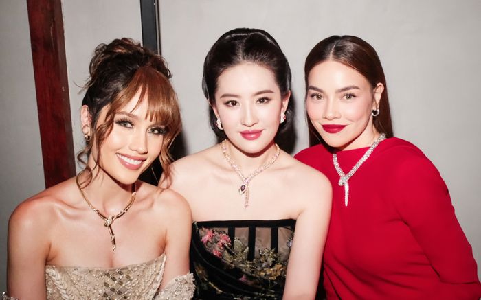 Hồ Ngọc Hà đọ sắc cùng Lưu Diệc Phi, ai đỉnh hơn?