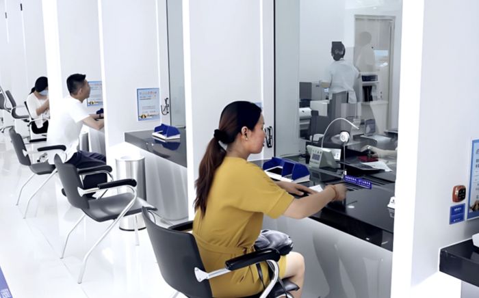 Gửi tiết kiệm 4,5 tỷ đồng, 5 năm sau tài khoản còn 0 đồng, tòa án phán điều ai cũng hả hê