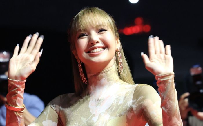 Lisa (BLACKPINK) đón 'tin vui', sắp có bước ngoặt lớn trong cuộc đời