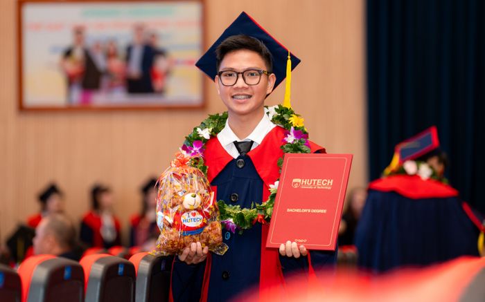 Học, trải nghiệm và cống hiến - cách người trẻ thời đại mới khẳng định mình