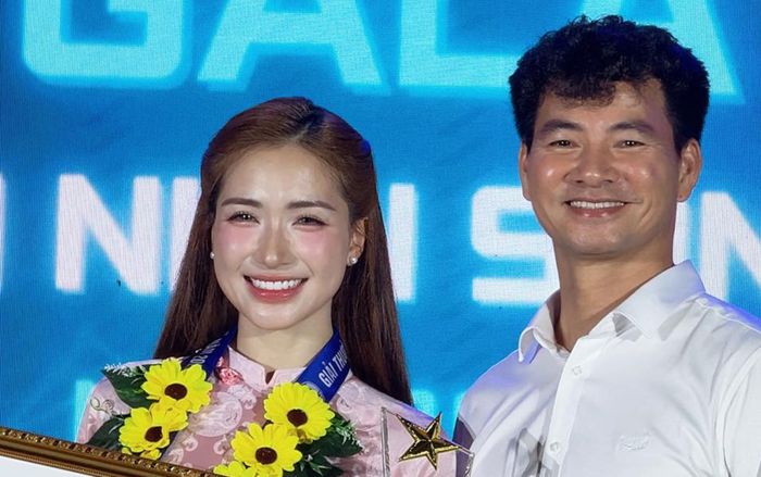 Hoà Minzy đón nhận vinh dự đặc biệt