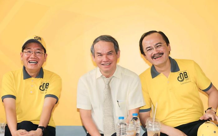 Ba người bạn doanh nhân và những giá trị còn mãi với bóng đá Việt Nam