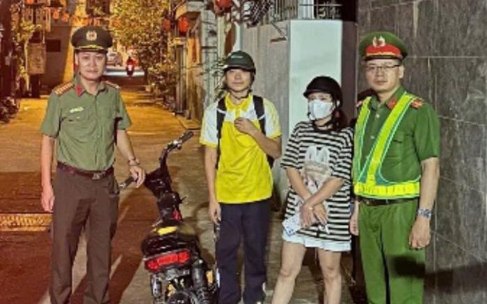 Thấy nam sinh hoảng hốt ở gần bãi gửi xe, Cảnh sát tiếp cận liền sáng tỏ chuyện phía sau