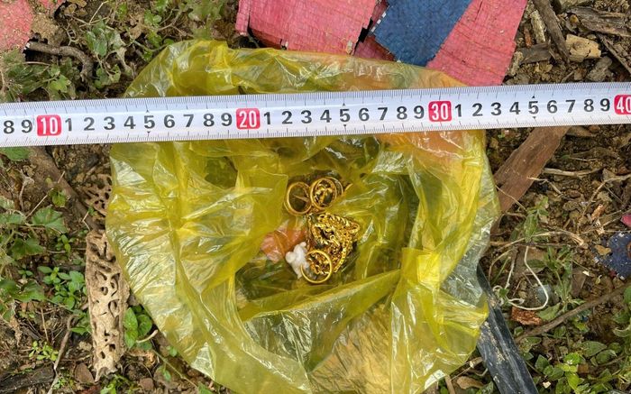 Người phụ nữ mất số vàng lớn, báo Công an liền đau lòng khi biết danh tính kẻ trộm