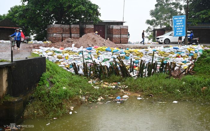 Bắc Ninh: Hơn 12km đê bị sạt lở, tỉnh công bố tình huống khẩn cấp