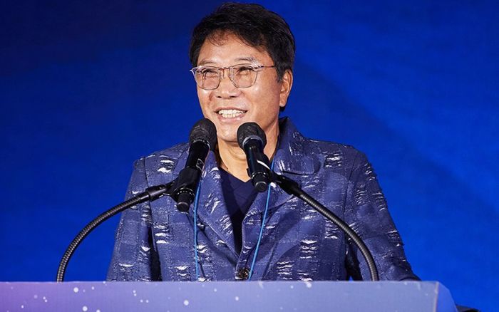 Tầm nhìn mới của 'cha đẻ' SM Lee Soo Man cho tương lai Kpop