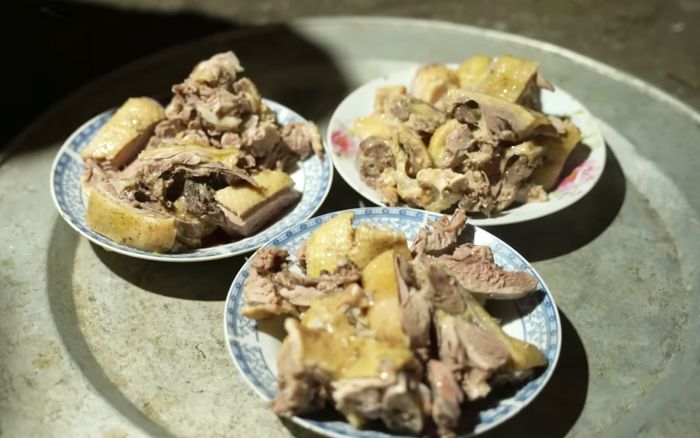 Món ăn với cái tên cực lạ lẫm ở Quảng Ninh, 1 con có thể bày ra được cả mâm cỗ