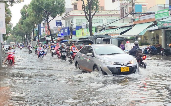 Những địa phương tiếp tục hứng chịu mưa lớn