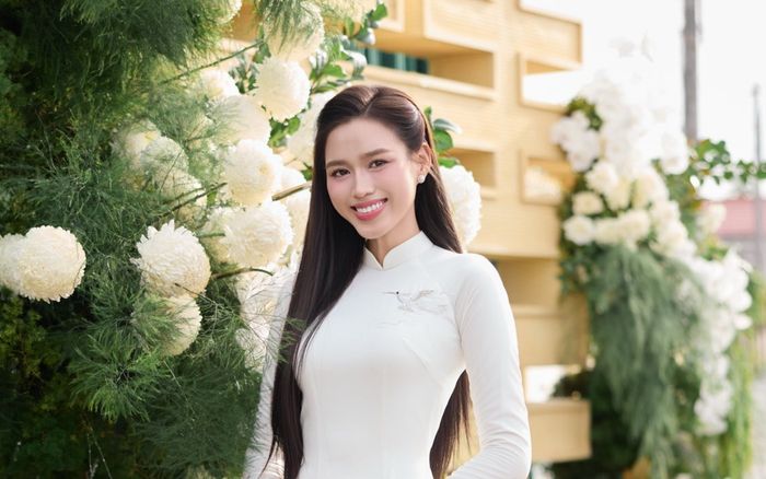 Chia sẻ đầu tiên của Hoa hậu Đỗ Thị Hà sau lễ nạp tài khiến dân tình 'dậy sóng'