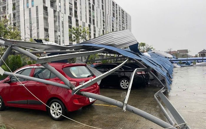 Áp thấp nhiệt đới sắp thành bão số 12, đất liền nước ta ảnh hưởng ra sao?