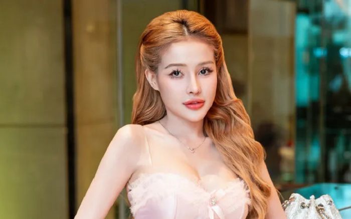 Cái giá đắt cho sự ảo tưởng của Ngân 98