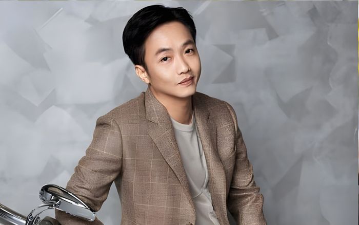 Không chỉ xe sang hàng nghìn tỷ, bạn thân Cường Đô La còn có thú chơi xa xỉ khiến dân tình choáng váng