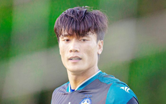 Thủ môn Bùi Tiến Dũng chấn thương rất nặng, phải nghỉ hết mùa giải 2025